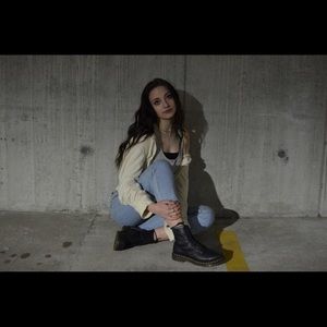 Meet your Posher, Ashlee